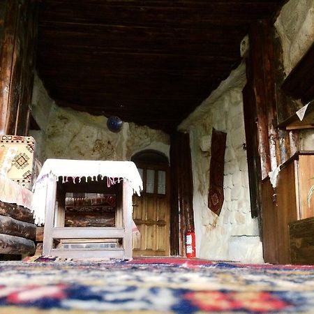 Naturels Cave House Юргюп Екстериор снимка