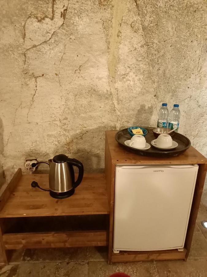 Naturels Cave House Юргюп Екстериор снимка