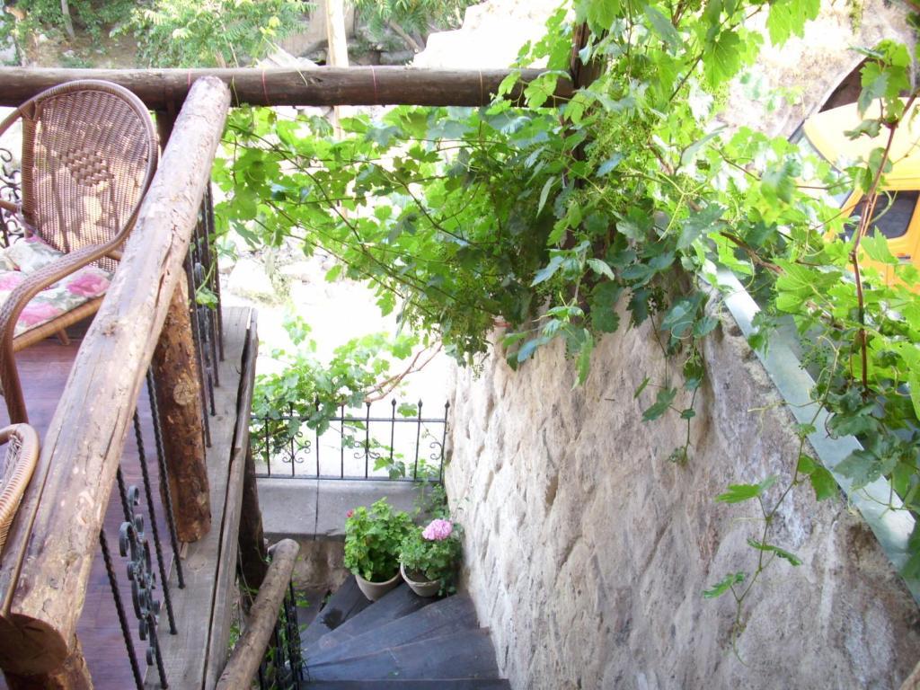 Naturels Cave House Юргюп Екстериор снимка